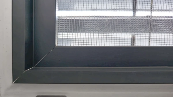 Sieťky proti hmyzu na OKNO - pevné KLIK - bežné odtiene 8