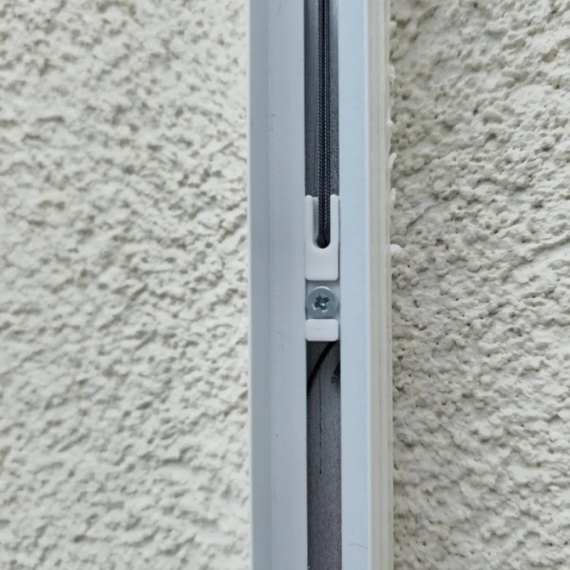 Sieťky proti hmyzu na DVERE - PLISSÉ LITE LUX - bežné odtiene 2