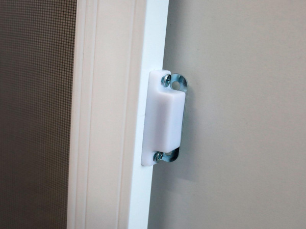 Sieťky na DVERE  - pántové - farby RAL 4