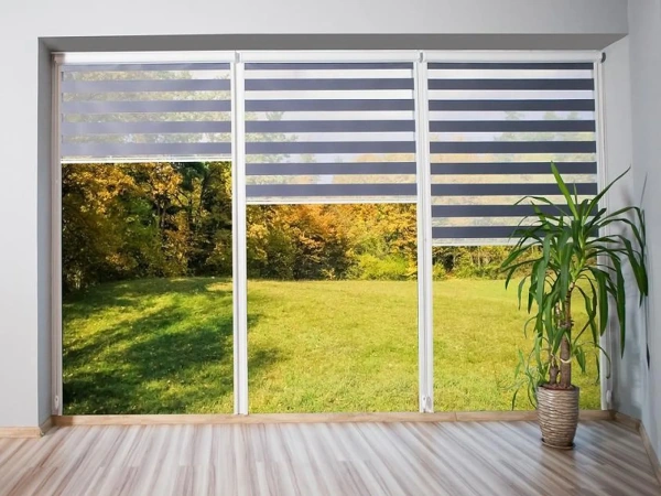 Roleta NOBLE - deň a noc - látka ZAKYNTHOS 6