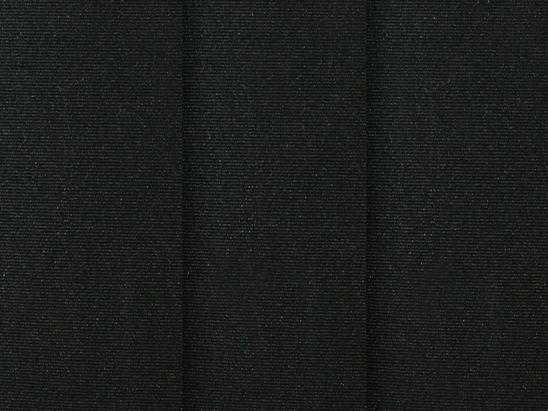 Czad 610 - čierna perleť